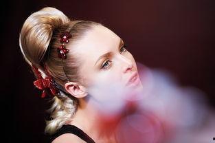 欧美婚礼首饰模特视频